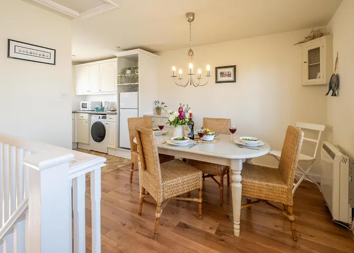 2 Bell Lodge, Thorpeness