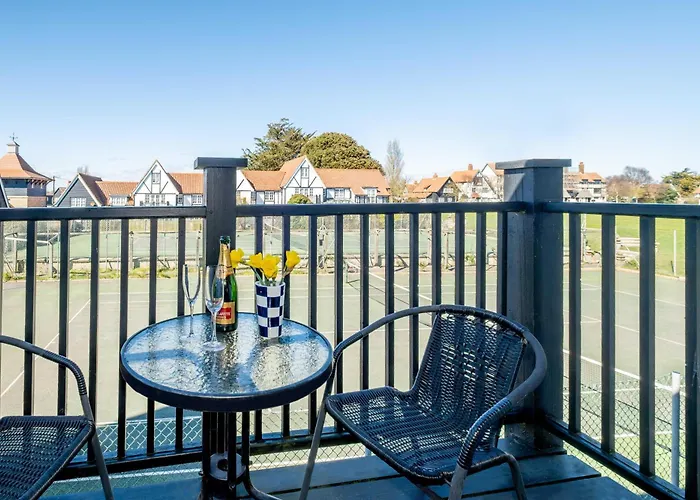 2 Bell Lodge, Thorpeness
