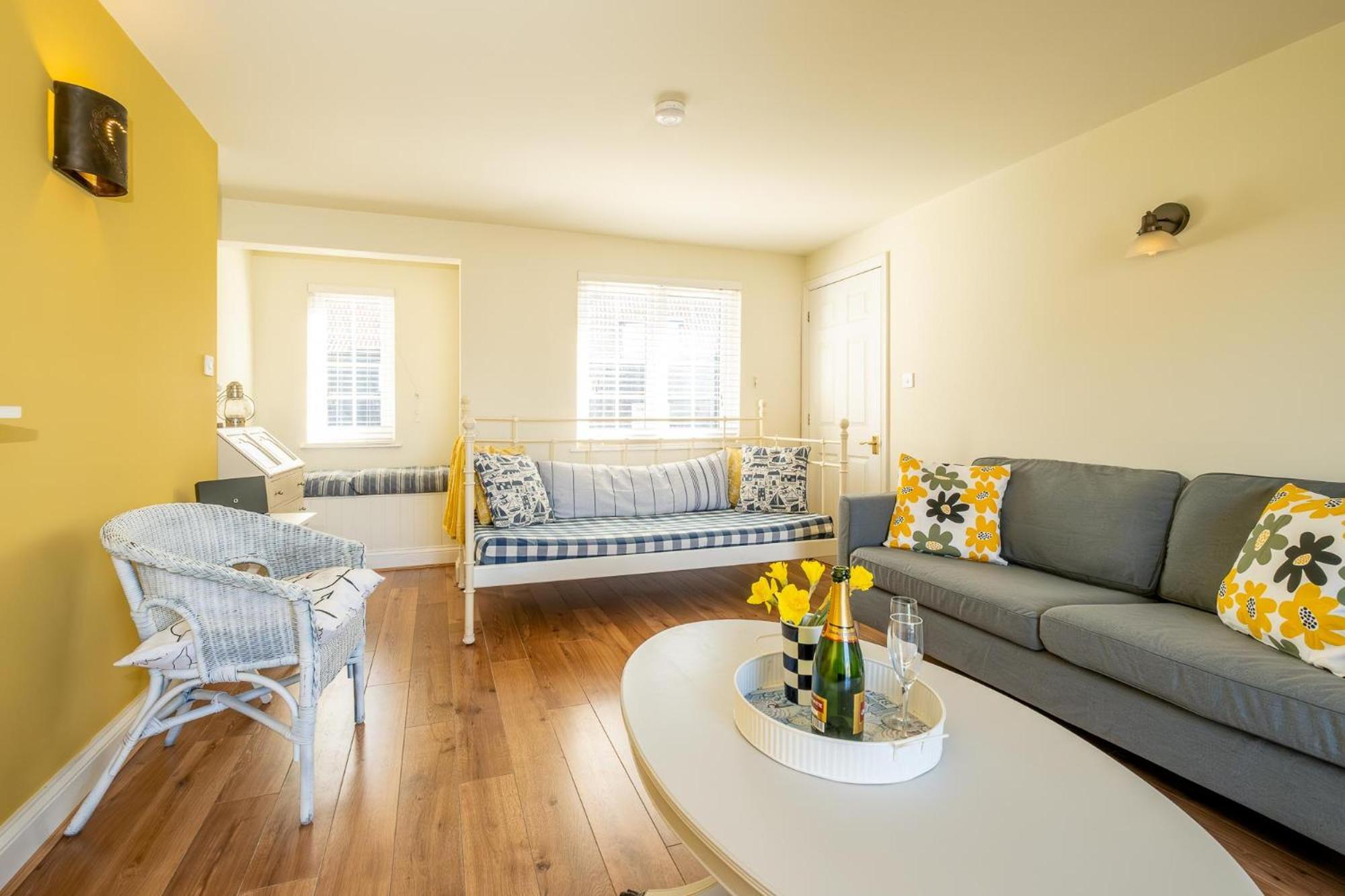 2 Bell Lodge, Thorpeness